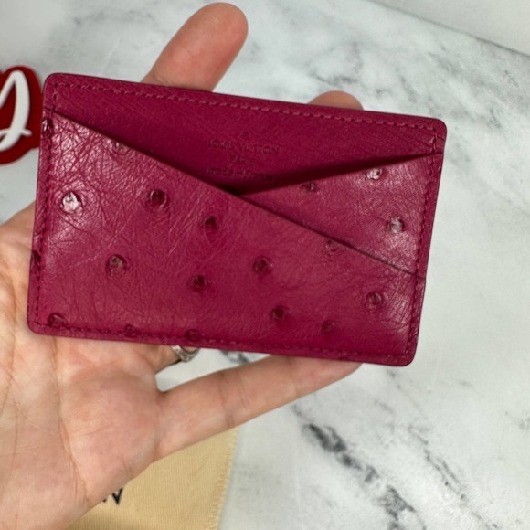 Louis Vuitton Ostrich Cardholder Magenta red/pink exotic card case wallet LV - Picture 10 of 11